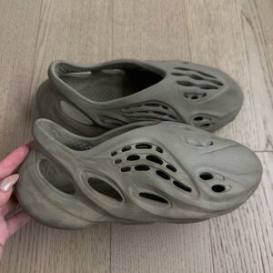 Yeezy Foam Runner Authentic Original